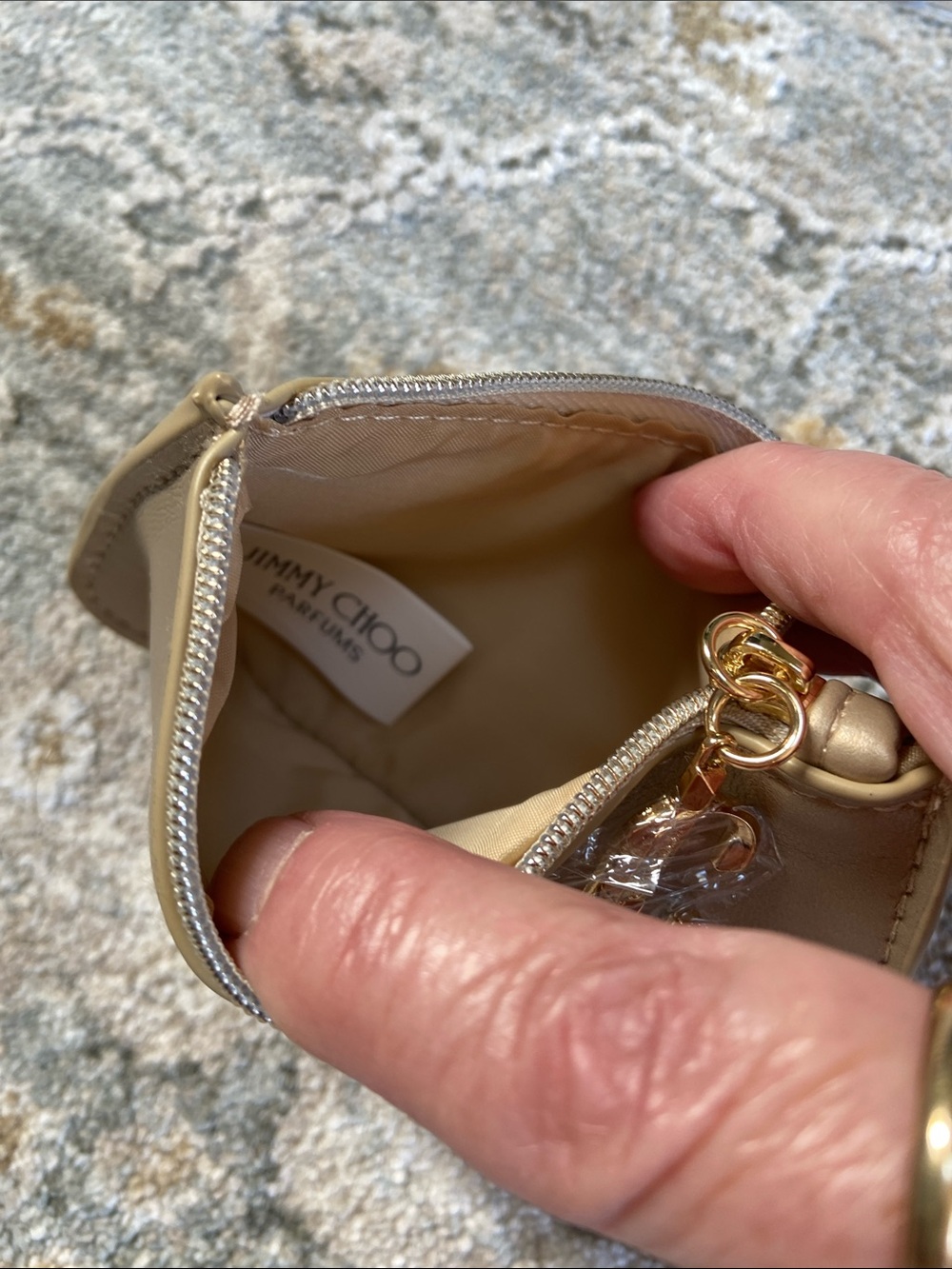 Jimmy Choo Parfums Metallic Champagne Card-Coin Pouch - Picture 5 of 8